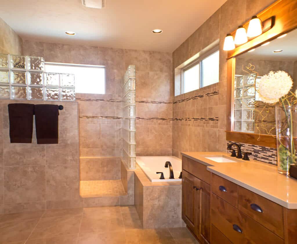 Hilton Head Real Estate interior bathroom